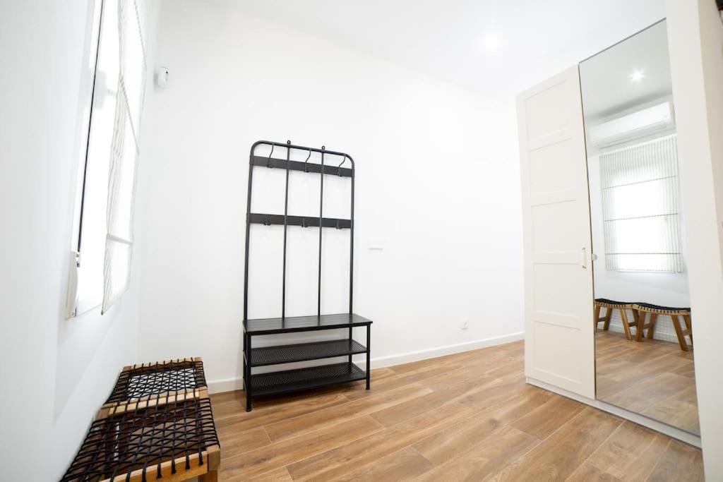 Encantador Apartamento Reformado En Tetuan By Bebalmy Madryt Zewnętrze zdjęcie