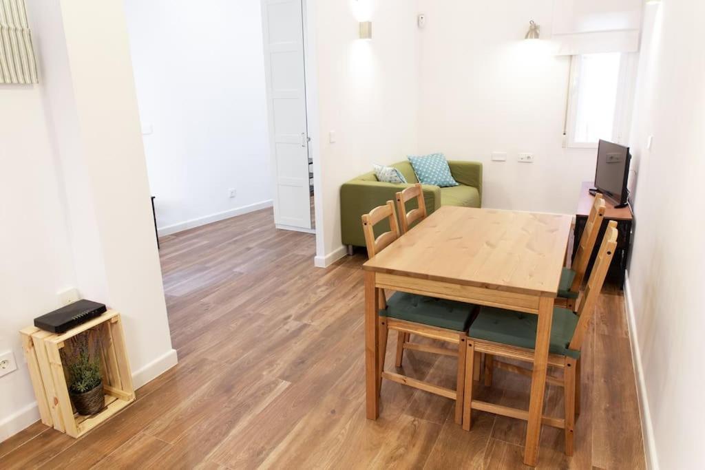 Encantador Apartamento Reformado En Tetuan By Bebalmy Madryt Zewnętrze zdjęcie
