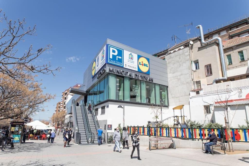 Encantador Apartamento Reformado En Tetuan By Bebalmy Madryt Zewnętrze zdjęcie