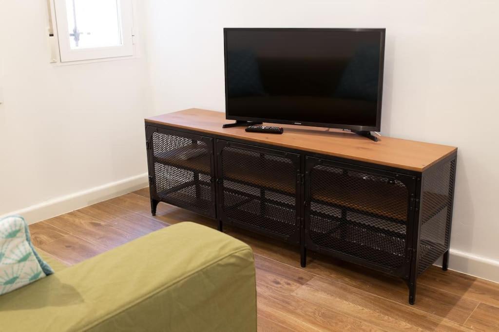 Encantador Apartamento Reformado En Tetuan By Bebalmy Madryt Zewnętrze zdjęcie