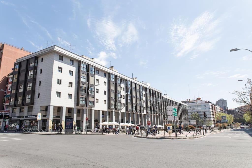 Encantador Apartamento Reformado En Tetuan By Bebalmy Madryt Zewnętrze zdjęcie